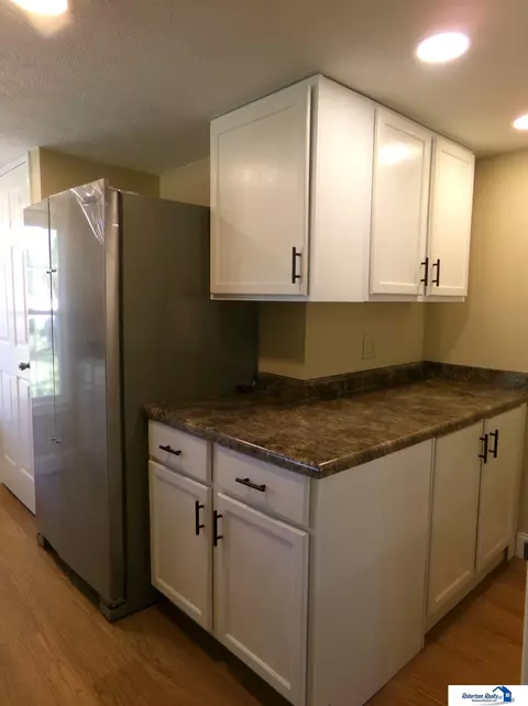 Kitchen - 559 W Mary St, Beatrice, NE 68310 photo 11 of 12