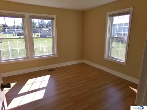 Bedroom - 559 W Mary St, Beatrice, NE 68310 photo 1 of 6