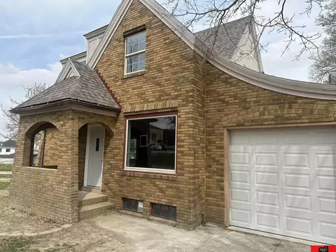 Exterior - 223 S 2nd St, Howells, NE 68641 photo 4 of 5