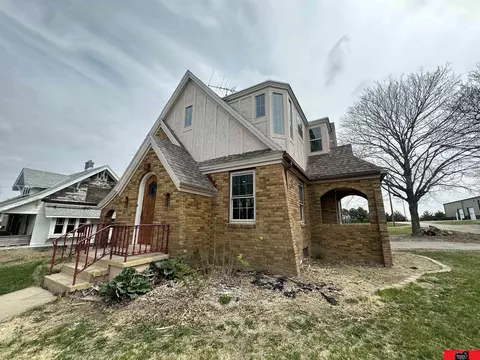 Exterior - 223 S 2nd St, Howells, NE 68641 photo 3 of 5