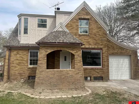 Exterior - 223 S 2nd St, Howells, NE 68641 photo 5 of 5