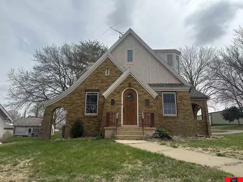 Exterior - 223 S 2nd St, Howells, NE 68641 photo 1 of 5