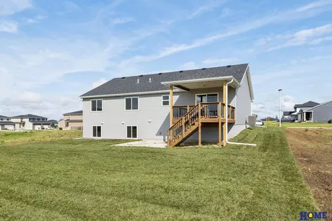 1725 E 9th St, Hickman, NE 68372 photo 32