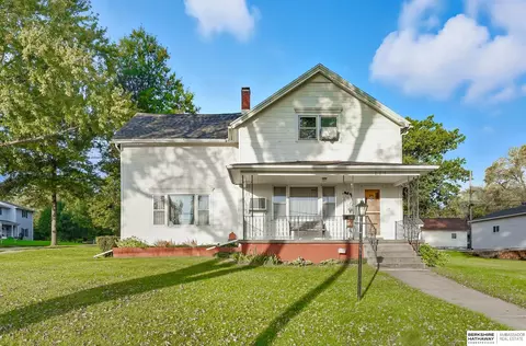 715 N Walnut St, Wahoo, NE 68066
