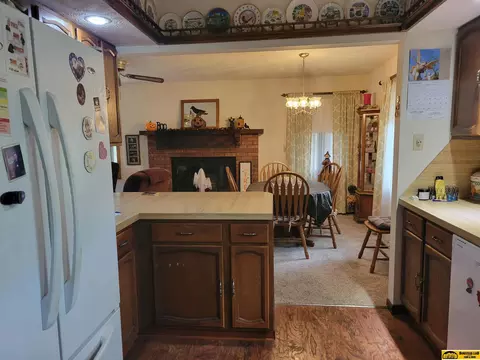 1200 Oak St, Beatrice, NE 68310 photo 5