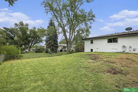 Exterior - 9612 Maple St, Omaha, NE 68134 photo 2 of 3