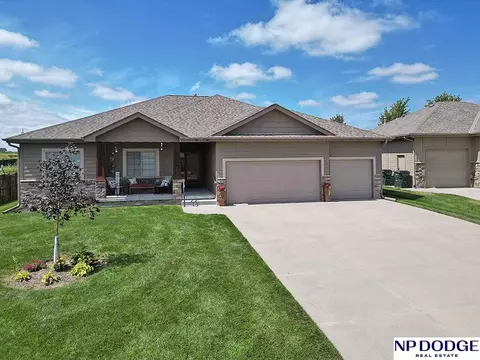 3858 S 202 Ave, Omaha, NE 68130