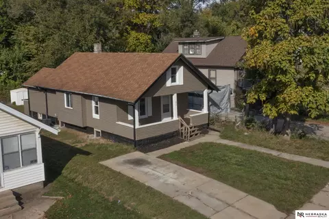 4612 N 36th St, Omaha, NE 68111