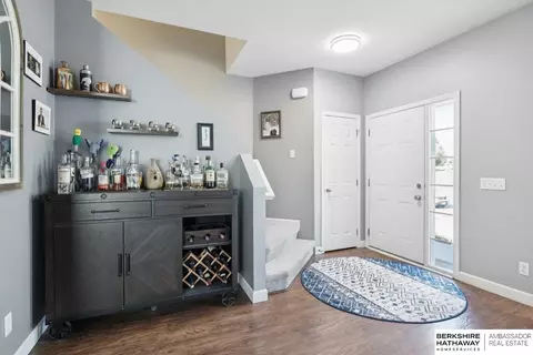 16517 Loop St, Omaha, NE 68136 photo 2