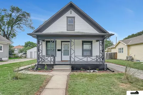 1335 N 26 St, Lincoln, NE 68503