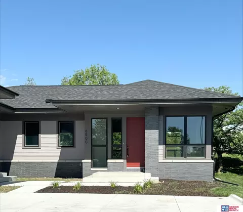 6500 Windflower Rd, Lincoln, NE 68521