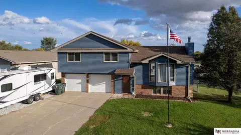 11435 Valley Dr, Blair, NE 68008