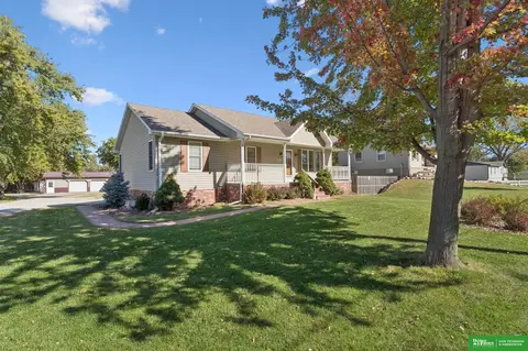 620 Ridgeland Ave, Fremont, NE 68025