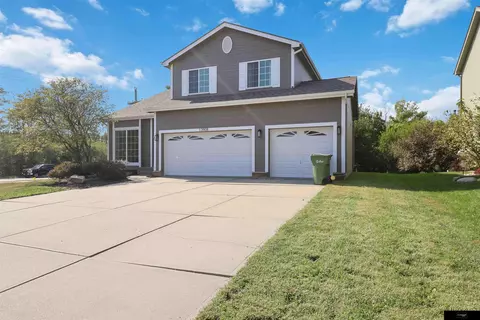 13908 S 17 St, Bellevue, NE 68123
