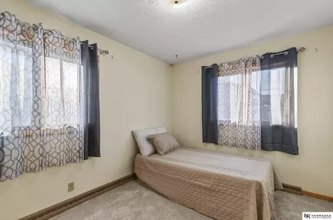 Bedroom - 4 Beckman Cir, Malcolm, NE 68402 photo 4 of 6