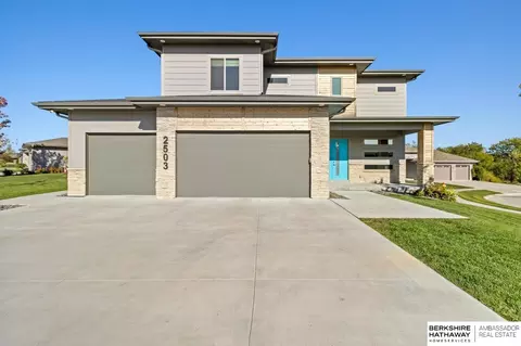 2503 N 184th St, Elkhorn, NE 68022