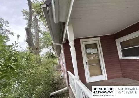 Exterior - 420 Eads Ave, Hebron, NE 68370 photo 2 of 4