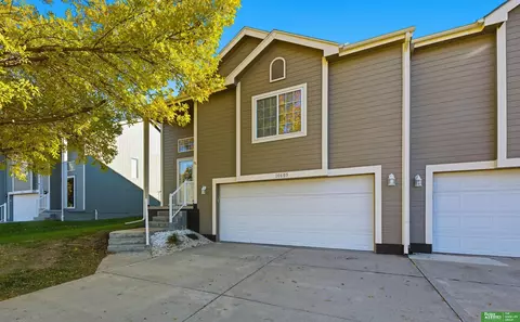 10605 S 25th Ave, Bellevue, NE 68123