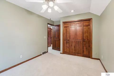 16326 Wright Cir, Omaha, NE 68130 photo 30