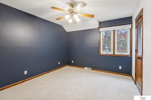 16326 Wright Cir, Omaha, NE 68130 photo 27