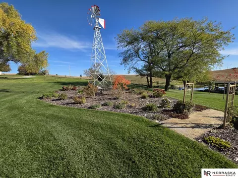 Exterior - 2365 County Rd N, Malmo, NE 68040 photo 5 of 9