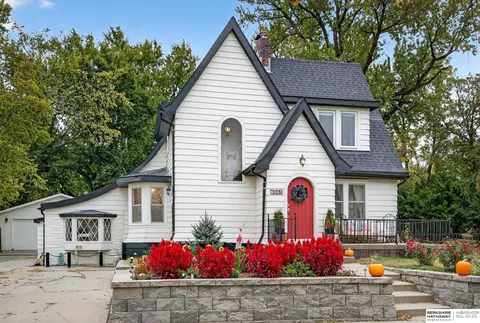 7826 Military Ave, Omaha, NE 68134