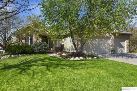 18304 Polk St, Omaha, NE 68135