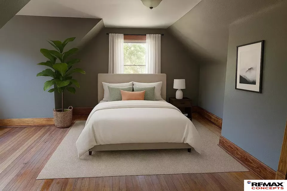 Bedroom - 532 S 26th St, Lincoln, NE 68510 photo 3 of 7