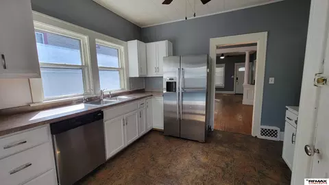 Kitchen - 532 S 26th St, Lincoln, NE 68510 photo 1 of 3