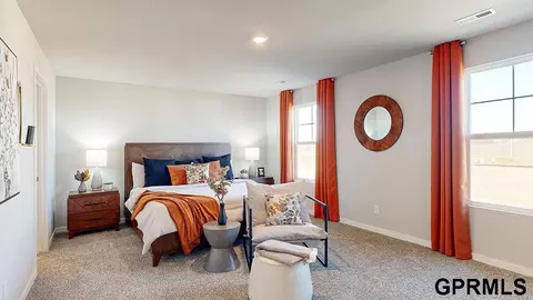 Bedroom - 16418 Willit St, Bennington, NE 68007 photo 1 of 6