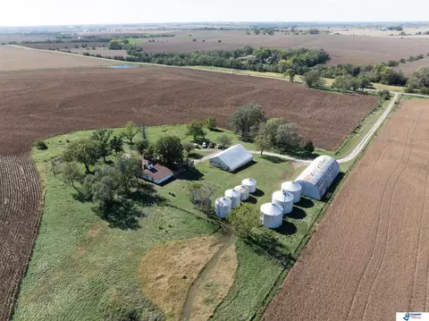 72565 637 Avenue Ave, Auburn, NE 68305