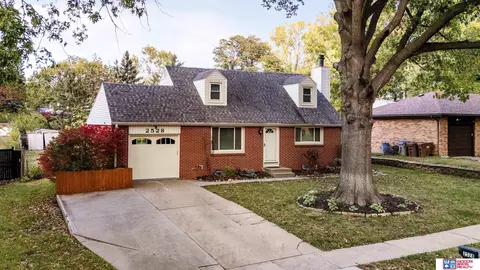 2528 Kessler Blvd, Lincoln, NE 68502