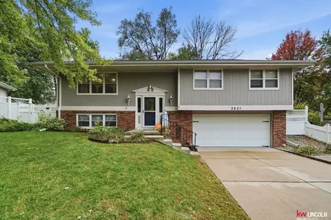 2621 Winchester N, Lincoln, NE 68512