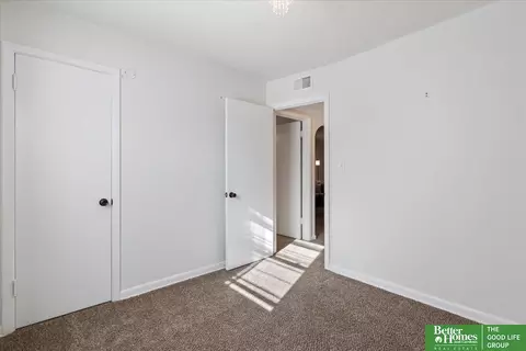 Bedroom - 2905 Wayne St, Bellevue, NE 68005 photo 5 of 5