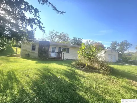 15104 Rock Bluff Ave, Plattsmouth, NE 68048