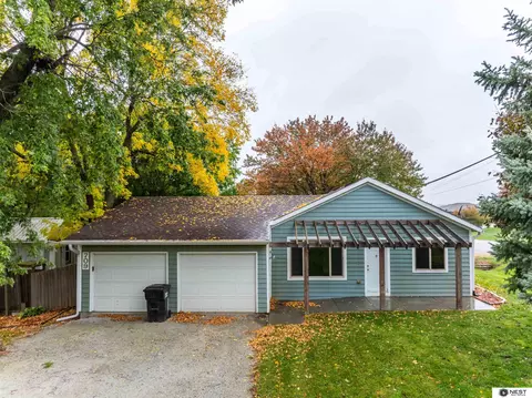 709 Russell St, Firth, NE 68358