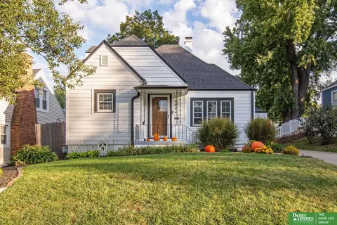 4844 William St, Omaha, NE 68106