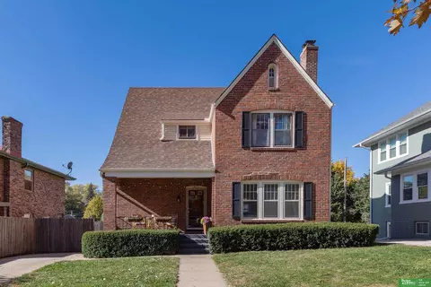 320 S 49 Ave, Omaha, NE 68132