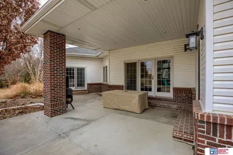 Exterior - 4701 Quarry Ledge Rd, Roca, NE 68430 photo 4 of 10