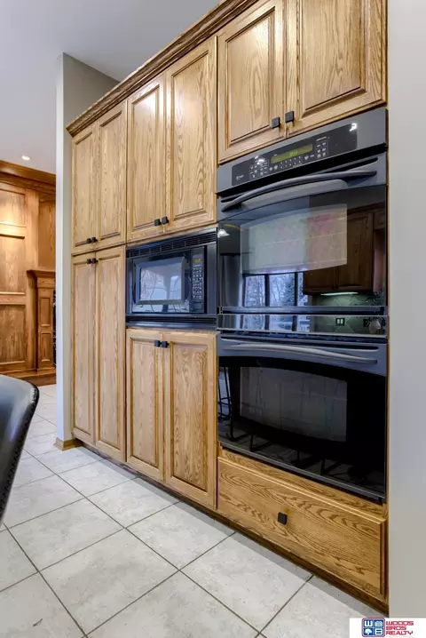 Kitchen - 4701 Quarry Ledge Rd, Roca, NE 68430 photo 6 of 6