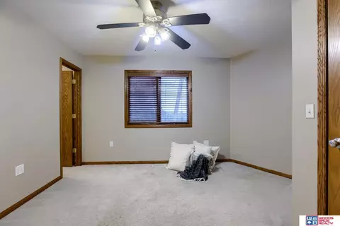 Bedroom - 4701 Quarry Ledge Rd, Roca, NE 68430 photo 3 of 5