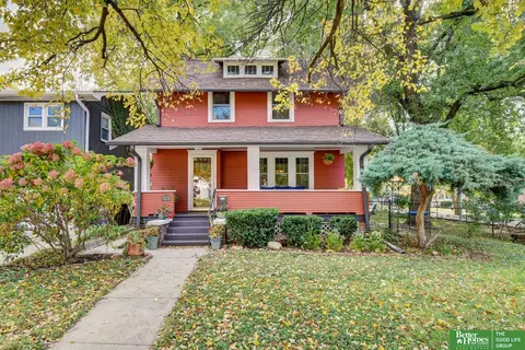 3821 Marcy St, Omaha, NE 68105