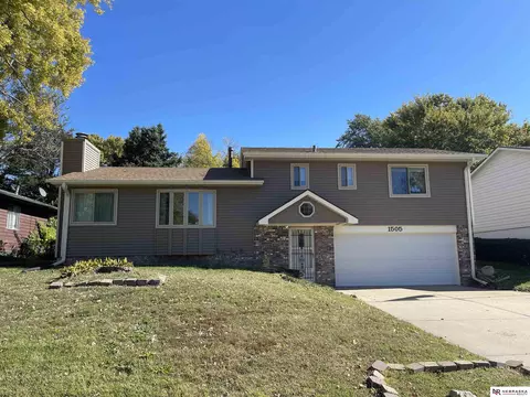 1505 N 105 St, Omaha, NE 68114
