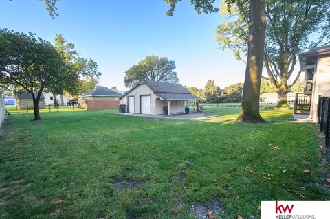 Exterior - 803 6th St, Edgar, NE 68935 photo 10 of 13