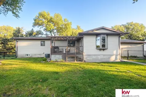 Exterior - 803 6th St, Edgar, NE 68935 photo 6 of 13