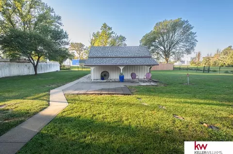 Exterior - 803 6th St, Edgar, NE 68935 photo 9 of 13