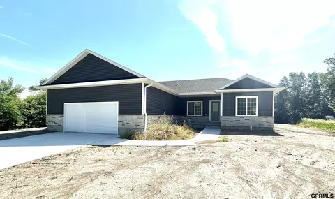 340 N Jefferrson St, Bruning, NE 68322