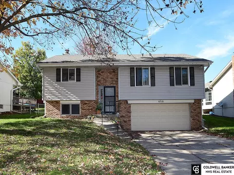 6718 S 87th St, Ralston, NE 68127