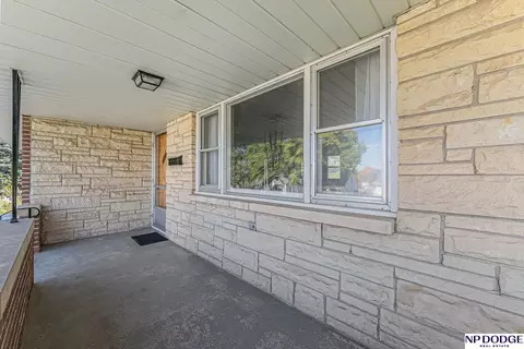 Exterior - 3957 E St, Omaha, NE 68107 photo 4 of 6