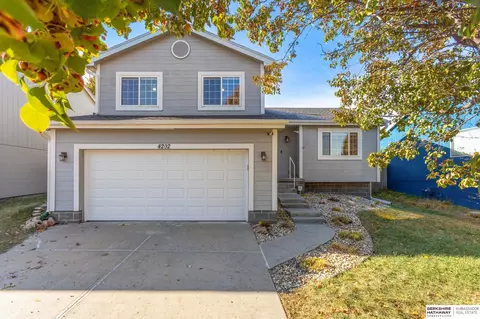 4202 N 172 St, Omaha, NE 68116